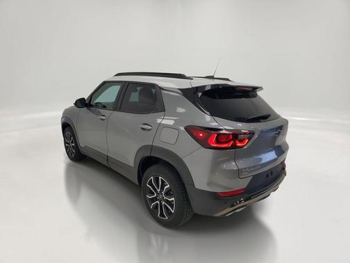 Sterling Gray Metallic 2025 Chevrolet Trailblazer ACTIV