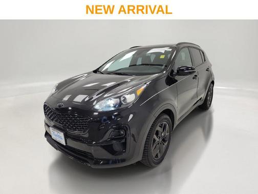 Black Cherry 2021 Kia Sportage S
