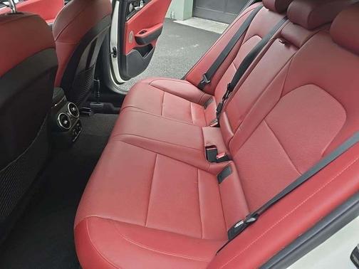 2022 Kia Stinger GT-Line