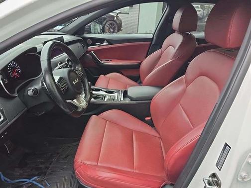 2022 Kia Stinger GT-Line