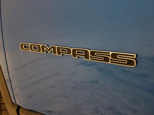 2023 Jeep Compass Sport