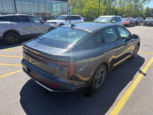 Interstellar Gray 2025 Kia K4 LXS