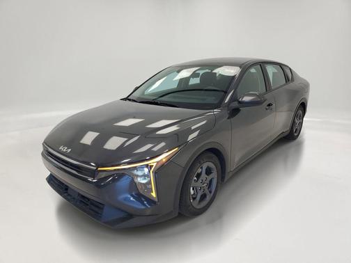 Interstellar Gray 2025 Kia K4 LXS