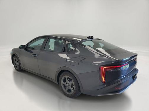 Interstellar Gray 2025 Kia K4 LXS