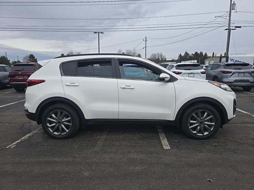 2022 Kia Sportage S