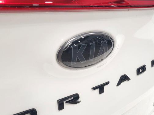 2022 Kia Sportage S
