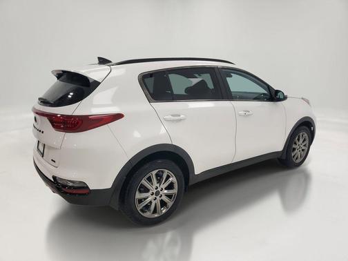 2022 Kia Sportage S