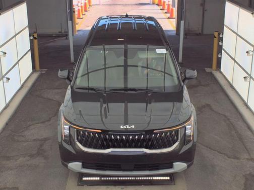 Panthera Metal 2025 Kia Carnival LXS
