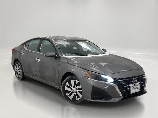 2023 Nissan Altima S FWD