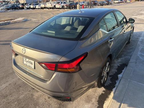 2023 Nissan Altima S FWD