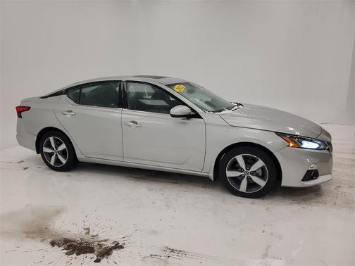 2022 Nissan Altima 2.5 SL