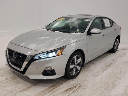 2022 Nissan Altima 2.5 SL