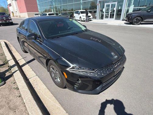 Ebony Black 2021 Kia K5 LXS