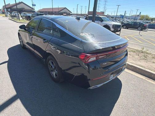 Ebony Black 2021 Kia K5 LXS