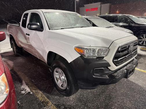 2019 Toyota Tacoma SR