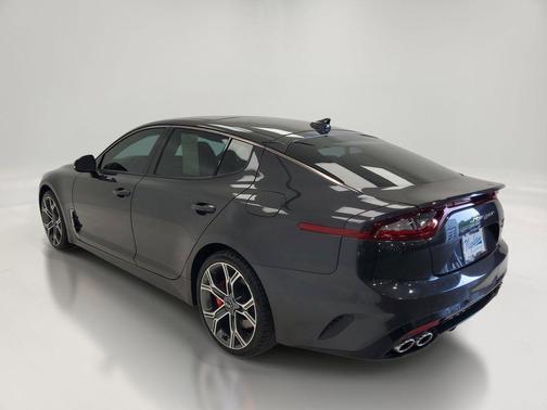 Panthera Metal 2021 Kia Stinger GT1