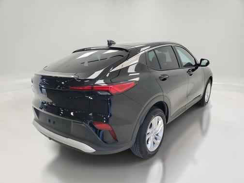 2025 Buick Envista Preferred FWD