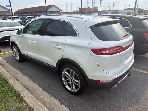 White Platinum Clearcoat Metallic 2018 Lincoln MKC Reserve