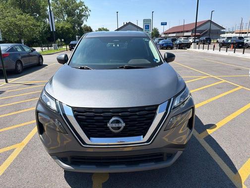 Gun Metallic 2023 Nissan Rogue S