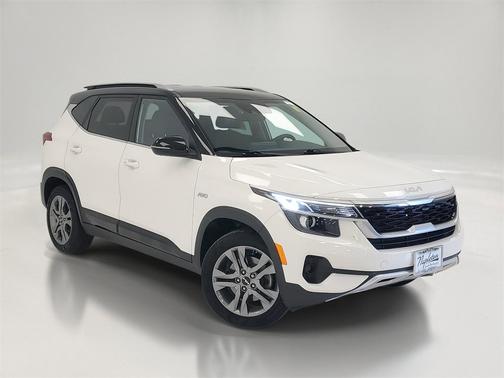 2022 Kia Seltos S