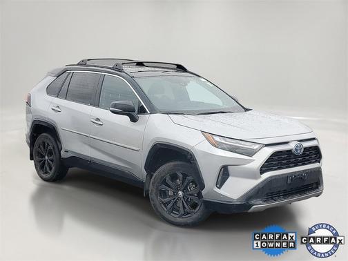 2024 Toyota RAV4 Hybrid SE
