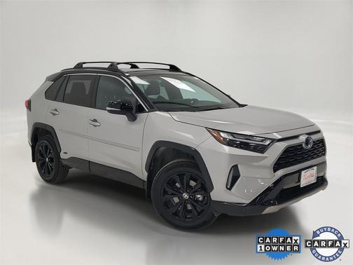 2024 Toyota RAV4 Hybrid SE
