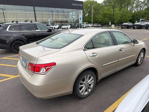 Gold 2012 Lexus ES 350 Base