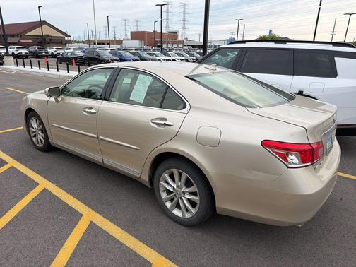 Gold 2012 Lexus ES 350 Base