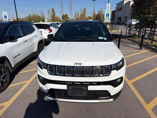 Bright White Clearcoat 2025 Jeep Compass Limited