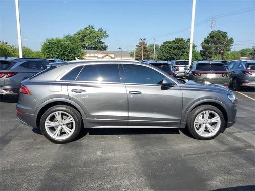 2020 Audi Q8 55 Premium Plus