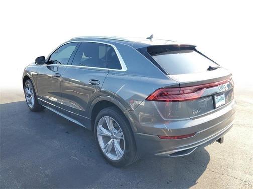 2020 Audi Q8 55 Premium Plus