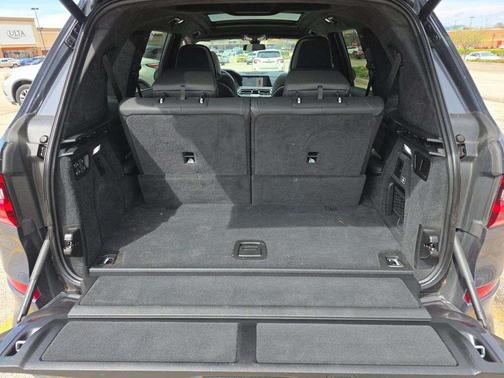 Arctic Gray Metallic 2020 BMW X7 xDrive40i