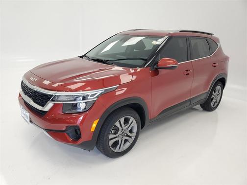 2023 Kia Seltos S