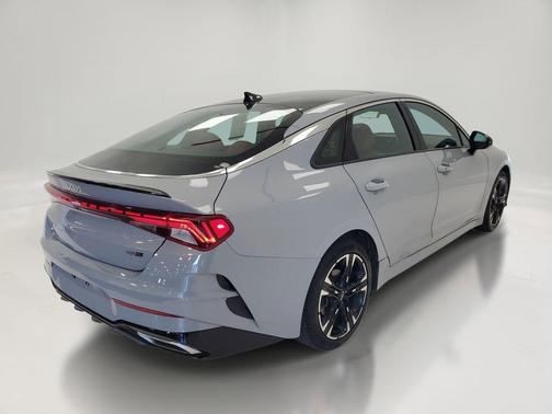 Wolf Gray 2022 Kia K5 GT-Line