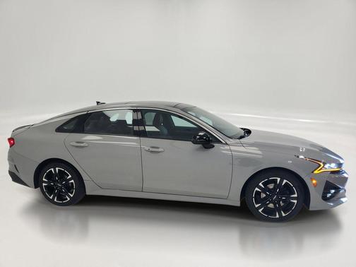 Wolf Gray 2022 Kia K5 GT-Line