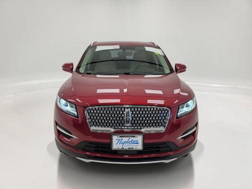 Ruby Red Metallic Tinted Clearcoat 2019 Lincoln MKC Standard