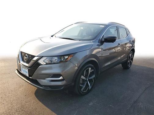 2022 Nissan Rogue Sport SL