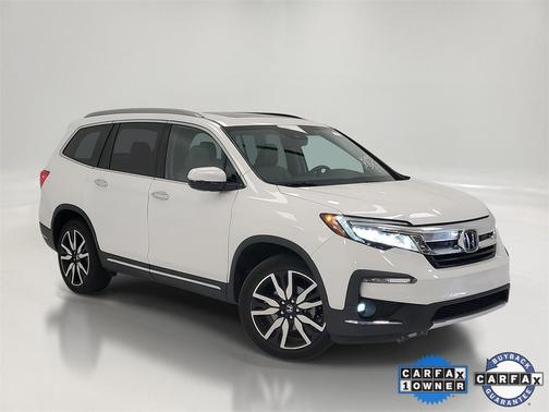 2022 Honda Pilot Touring 8-Passenger