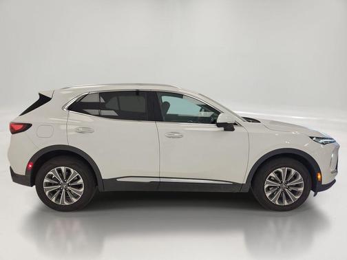 Summit White 2024 Buick Envision Preferred AWD