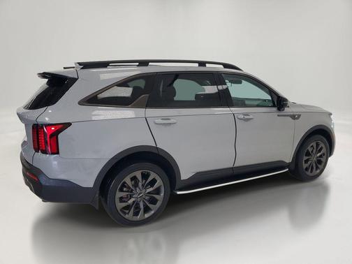 Wolf Gray 2022 Kia Sorento EX