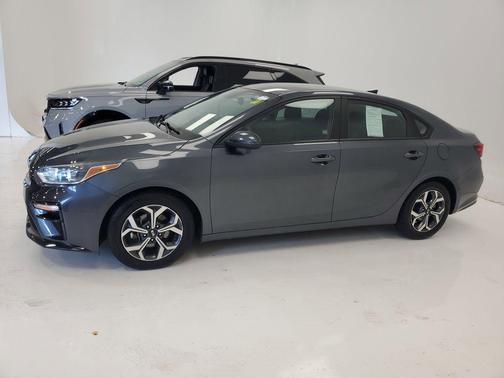 Gravity Gray 2021 Kia Forte LXS