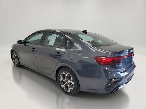Gravity Gray 2021 Kia Forte LXS