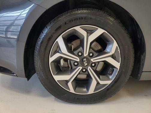Gravity Gray 2021 Kia Forte LXS