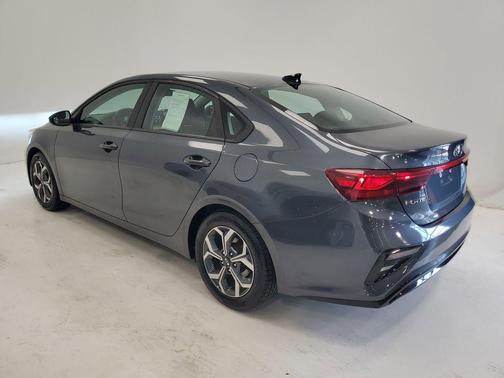 Gravity Gray 2021 Kia Forte LXS
