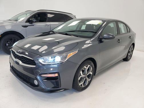 Gravity Gray 2021 Kia Forte LXS
