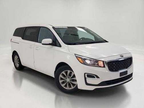 2019 Kia Sedona LX