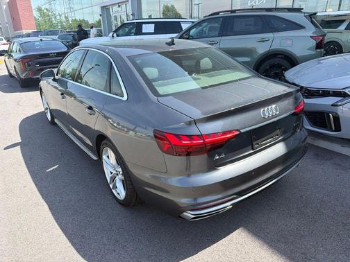 Daytona Gray Pearl Effect 2021 Audi A4 45 S line Premium