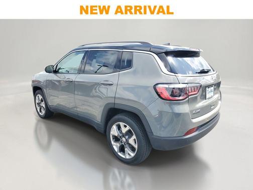 Sting-Gray Clearcoat 2021 Jeep Compass Limited
