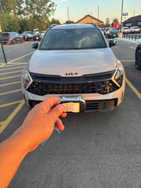 Wolf Gray 2025 Kia Sportage X-Line