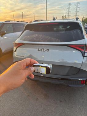 Wolf Gray 2025 Kia Sportage X-Line